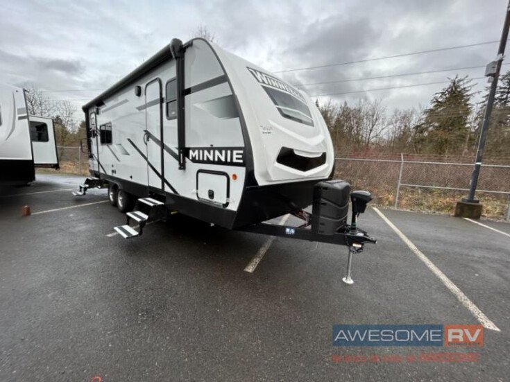 Thumbnail Photo undefined for 2023 Winnebago Minnie 2529RG